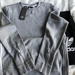 ADIDAS SWEATSHIRT
